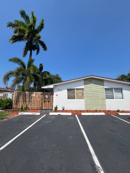 1808 NE 11th Ave in Fort Lauderdale, FL - Building Photo