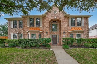 4303 Monarch Dr in Sugar Land, TX - Building Photo