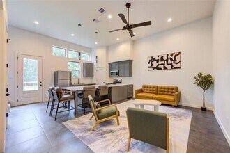 13111 Honey Suckle Ridge Ln in Cypress, TX - Building Photo - Building Photo