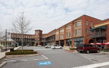Shoppes at Vickery Village in Cumming, GA - Building Photo - Building Photo