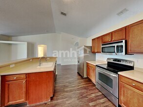 1234 SW Alesio Ln in Port St. Lucie, FL - Building Photo - Building Photo