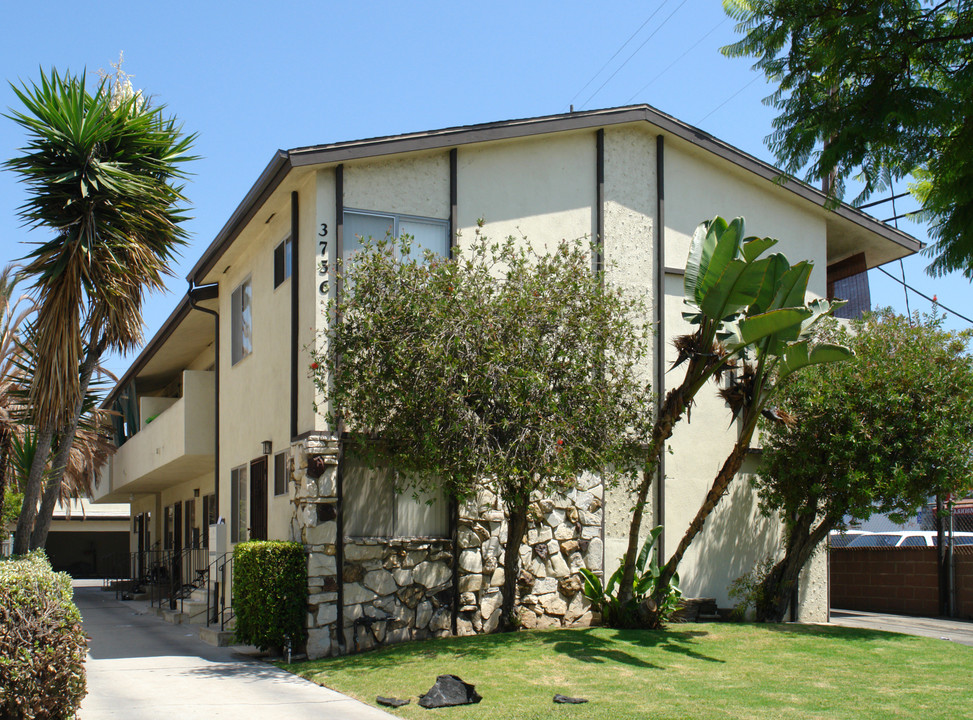 3756 Westwood Blvd in Los Angeles, CA - Foto de edificio