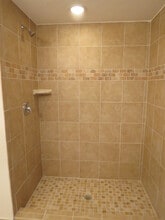 27420 Palmesta Cir, Unit 9 in Bonita Springs, FL - Foto de edificio - Building Photo