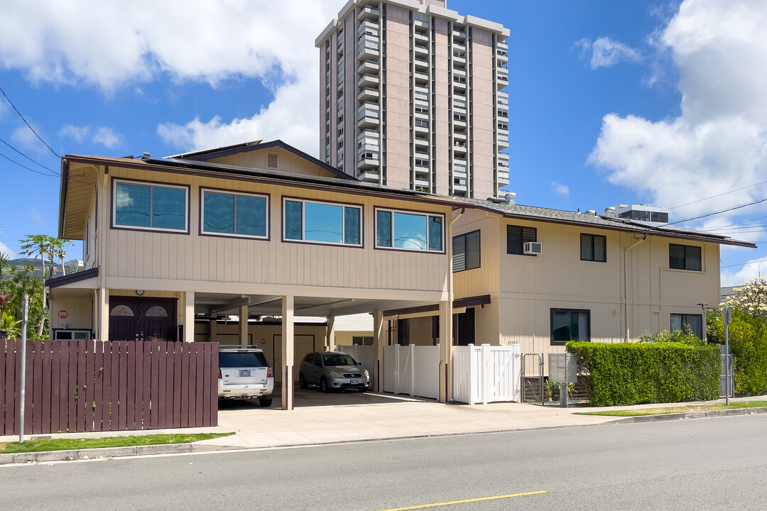 2030 Fern St in Honolulu, HI - Building Photo