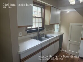 2603 Rochester Rd in Royal Oak, MI - Building Photo - Building Photo