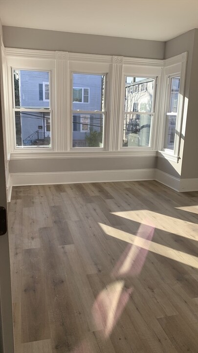 106-108 Cherry St-Unit -1W in Fall River, MA - Building Photo