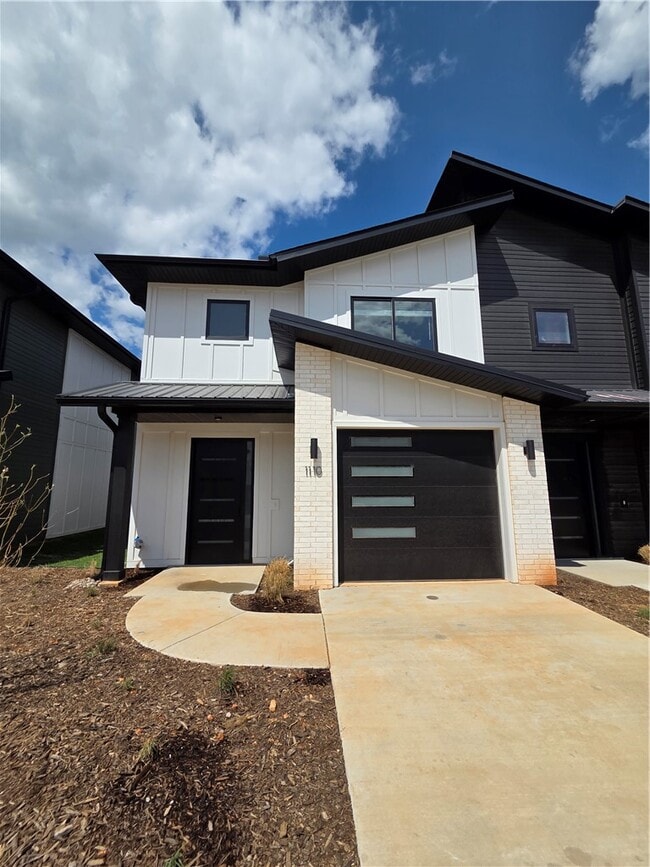 property at 1110 Emilia Ave