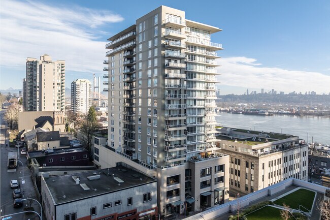 Quantum in New Westminster, BC - Building Photo - Building Photo