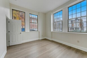 Franklin Manor Apartments in West Reading, PA - Building Photo