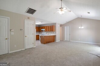 413 Autumn Lake Ct in Mcdonough, GA - Building Photo - Building Photo