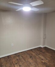 815 N Pleasant St in Springdale, AR - Building Photo - Building Photo