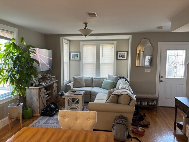 269 Minot St in Boston, MA - Building Photo - Building Photo