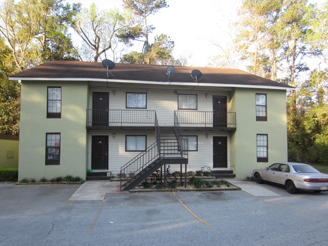 Lankford Place Apartments in Valdosta, GA - Building Photo - Building Photo