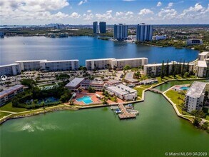 2859 Leonard Dr-Unit -G308 in Aventura, FL - Building Photo - Building Photo