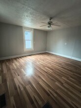 1722 S 9th St in Council Bluffs, IA - Foto de edificio - Building Photo