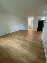 2638 Daphne Rd, Unit 1 in Philadelphia, PA - Foto de edificio - Building Photo