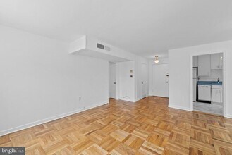 6615 Potomac Ave in Alexandria, VA - Building Photo - Building Photo