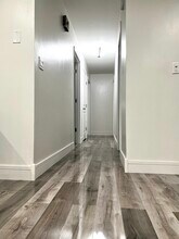 11405 Central Dr W in Carmel, IN - Foto de edificio - Building Photo