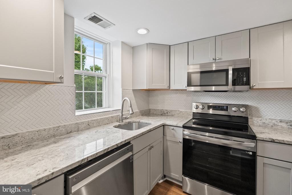2950 S Columbus St in Arlington, VA - Building Photo