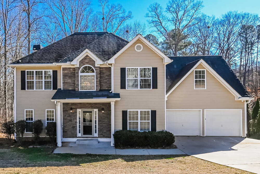 241 Sable Trace Dr in Acworth, GA - Foto de edificio