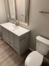 Grove Top Apartments in Fallbrook, CA - Foto de edificio - Building Photo