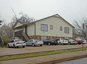 1533 E 13th St in Tulsa, OK - Building Photo - Building Photo