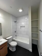 2 Blossom St in Fitchburg, MA - Building Photo - Building Photo