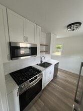 1303 E St Andrews Rd in Midland, MI - Building Photo - Building Photo