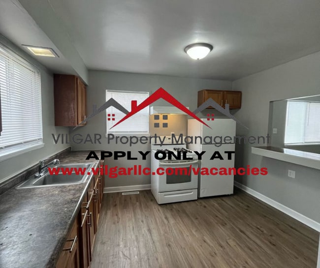 1088 Stevenson St in Gary, IN - Building Photo - Building Photo