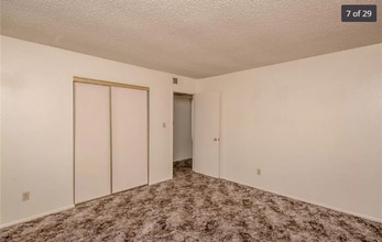 188 Sundance Shores Dr in Laughlin, NV - Building Photo - Building Photo