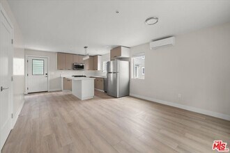 1317 Punta Gorda St in Santa Barbara, CA - Building Photo - Building Photo