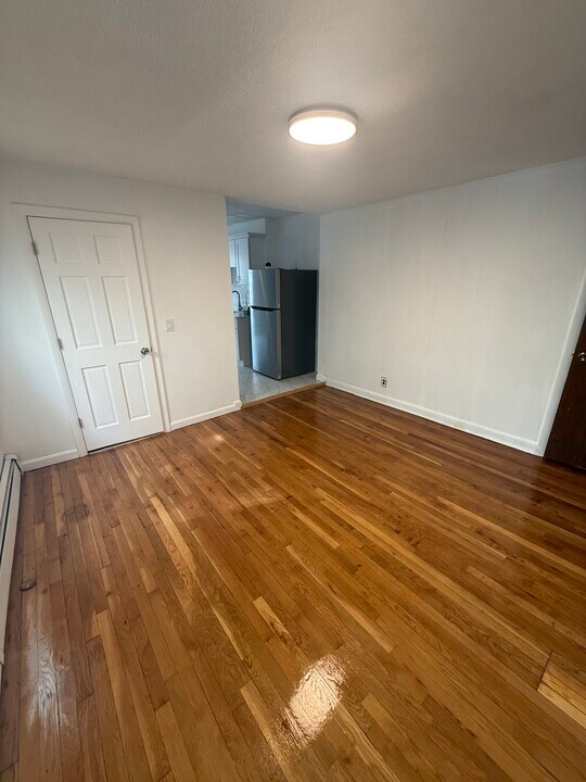 66 Elm St in Cambridge, MA - Building Photo