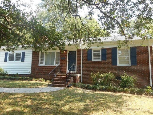 property at 1210 Norland Rd