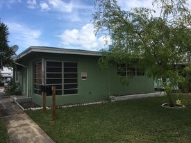 1733 Plunkett St, Unit 4