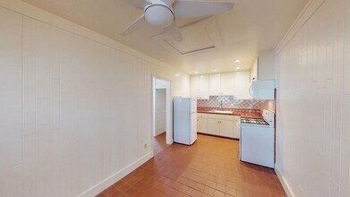 825.5 San Luis Rey Ave in Coronado, CA - Building Photo - Building Photo