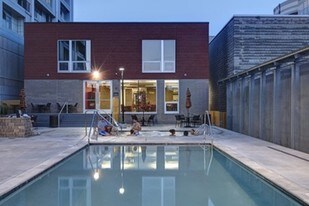 Campustown | Student Apartments in Ames, IA - Building Photo