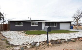 20625 91st St in California City, CA - Building Photo