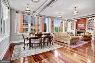 215 I St NE-Unit -304 in Washington, DC - Building Photo - Building Photo