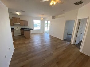 414 Ryans Ridge Ave in Eustis, FL - Building Photo - Building Photo