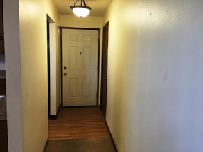 Terrace Manor Apartments in Spokane Valley, WA - Building Photo - Building Photo