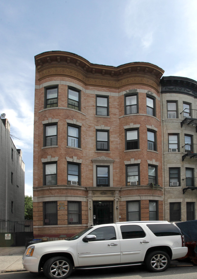 643 Prospect Pl in Brooklyn, NY - Building Photo - Building Photo