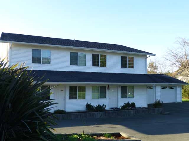 94279-94285 6th St in Gold Beach, OR - Building Photo - Building Photo