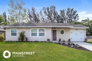 764 Gelaso St SW in Palm Bay, FL - Building Photo