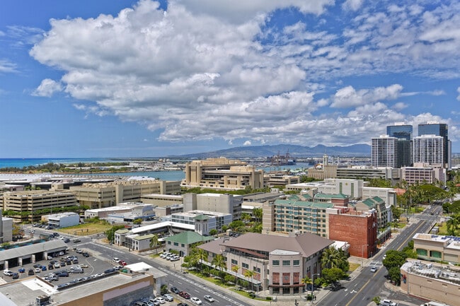 property at 600 Queen St