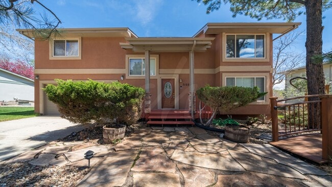 property at 7125 Delmonico Dr