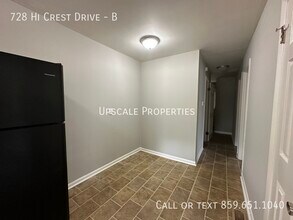 728 Hi Crest Dr in Lexington, KY - Building Photo - Building Photo