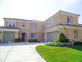 14131 Eaton Hollow Ct in Moorpark, CA - Building Photo