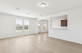 2427 Roundstone Wy in Princeton, TX - Building Photo - Building Photo