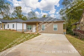 1005 Johnson St in Little Rock, AR - Building Photo - Building Photo