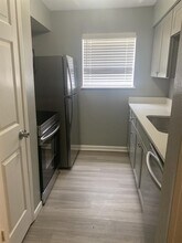 6903 Deatonhill Dr in Austin, TX - Building Photo - Building Photo